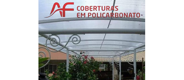 Cobertura em Policarbonato